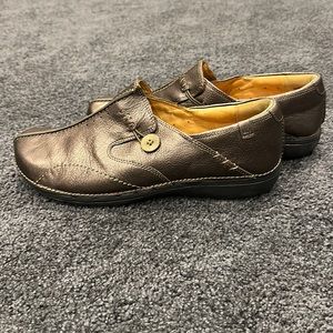 NWOT Clark’s Structured Loafers
